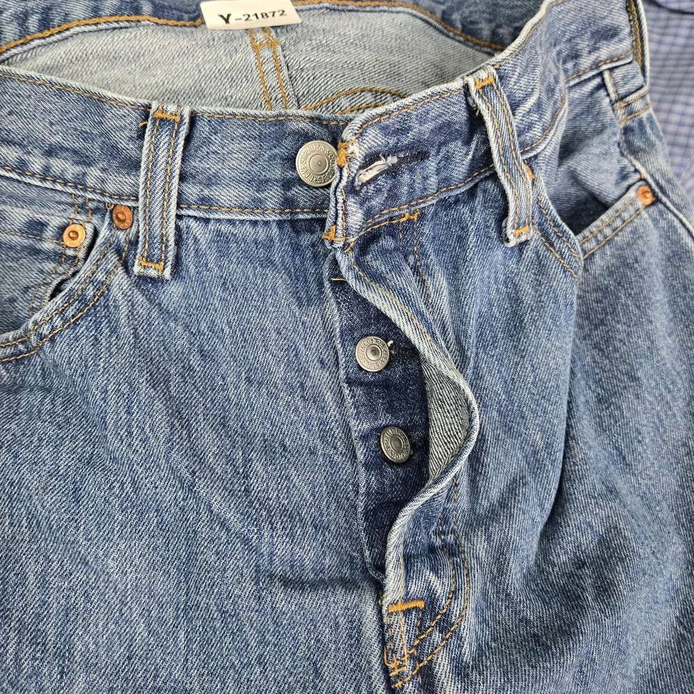 Levi's 501 Men Jeans 32X30 Blue Denim Original Fit‎ Straight Leg Button Fly